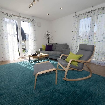 16Lilien Apartmentwohnung Вайблинген Экстерьер фото